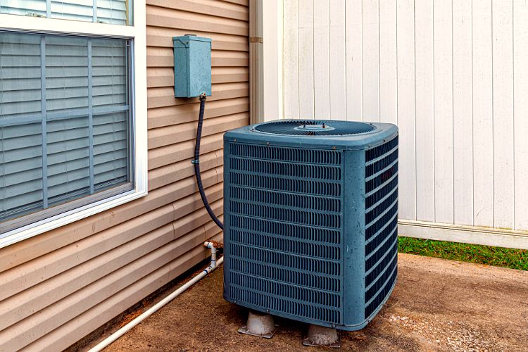 JD Kuhn Heating And Air Conditioning LLC on the job